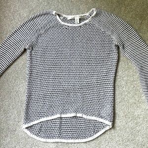 Max studio black and white sweater XS